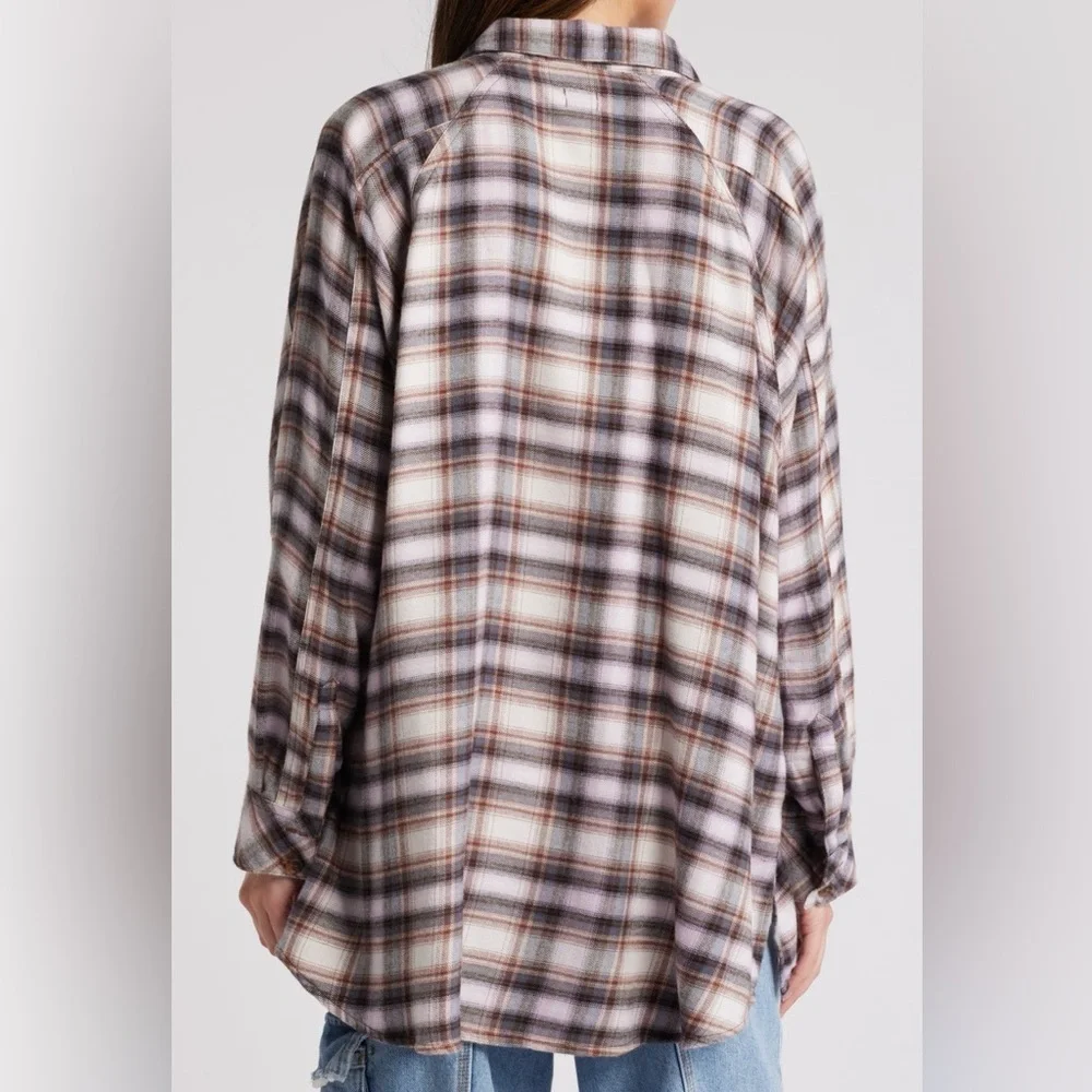 New Urban Outfitters Plaid Flannel Shirt Size Large - Picture 2 of 5